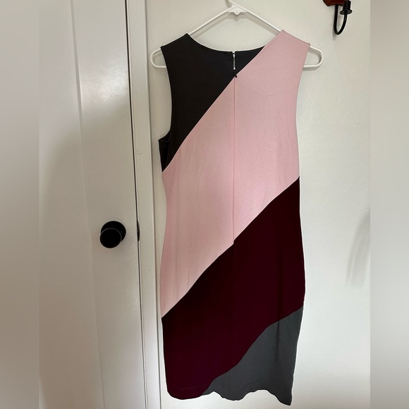 Banana Republic Bodycon Midi Dress - Picture 3 of 4